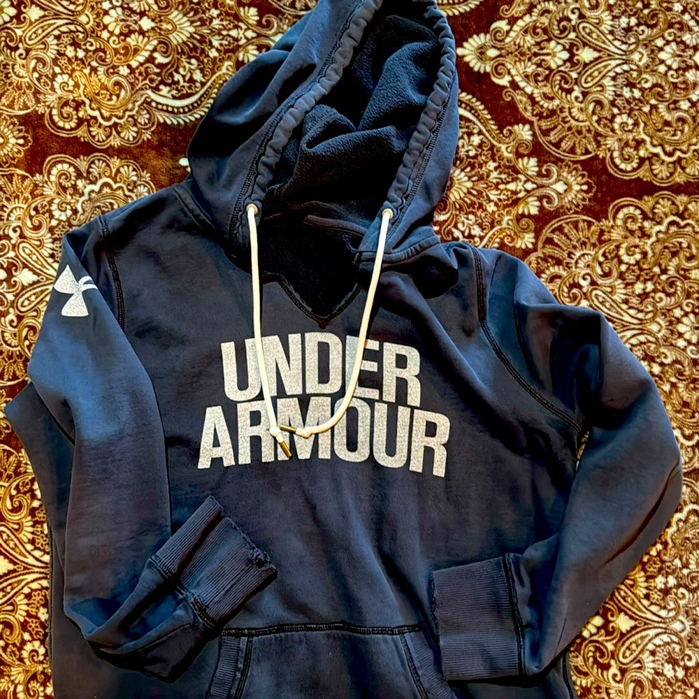 Women’s hoodie